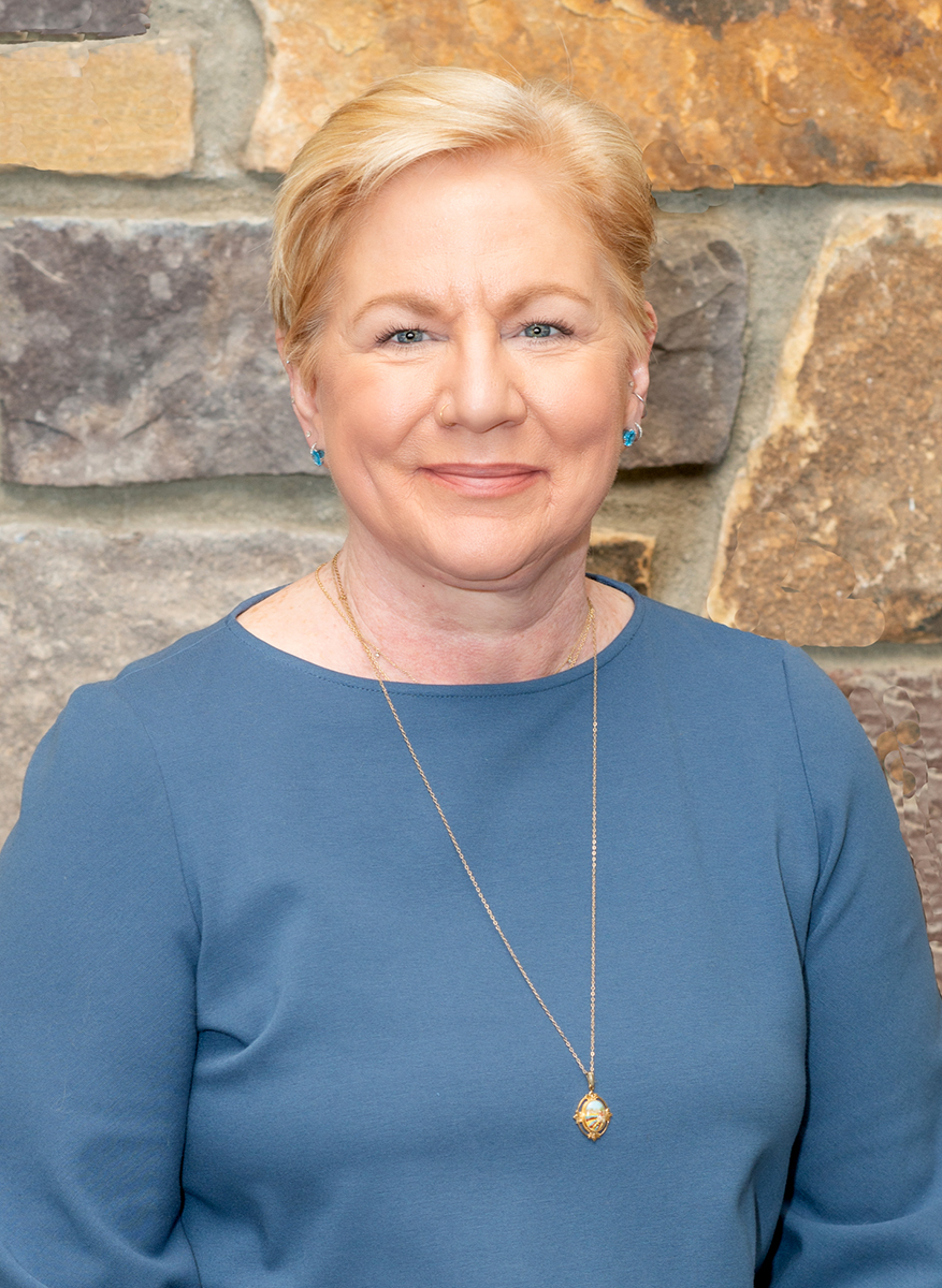 portrait of Laura Murray