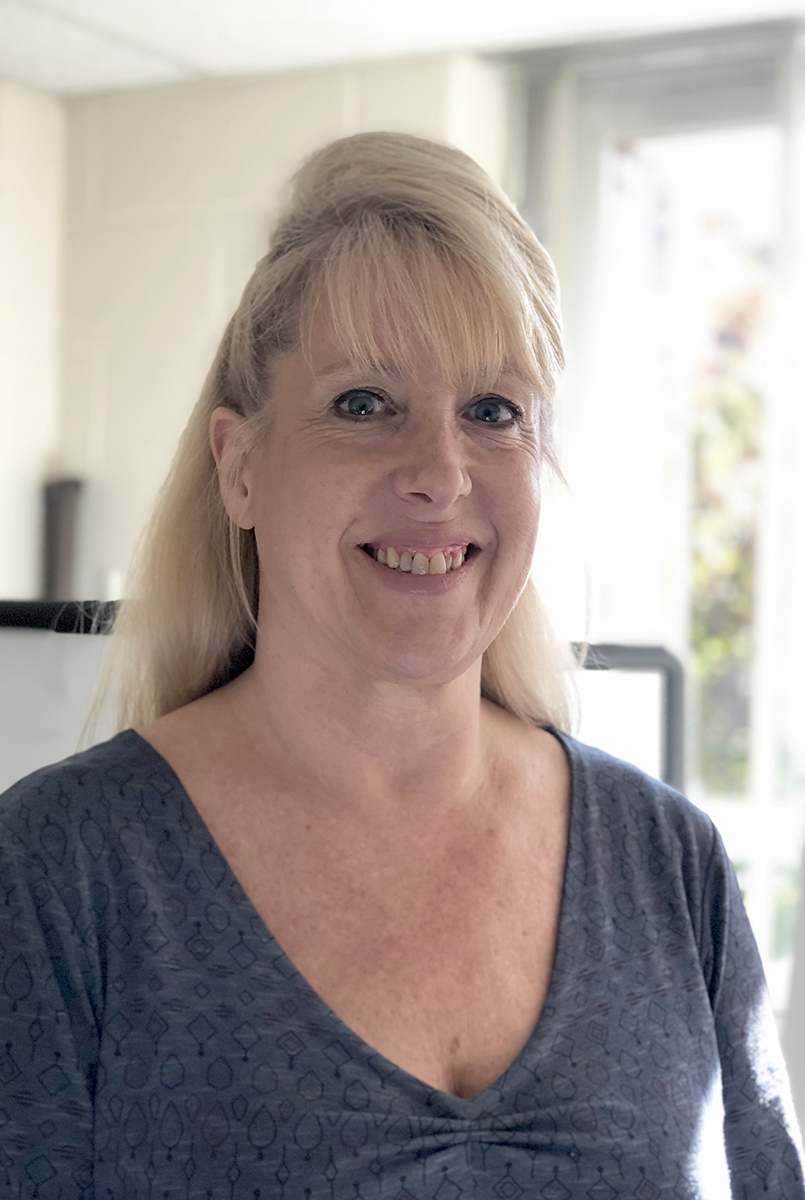 portrait of Claire Menzer