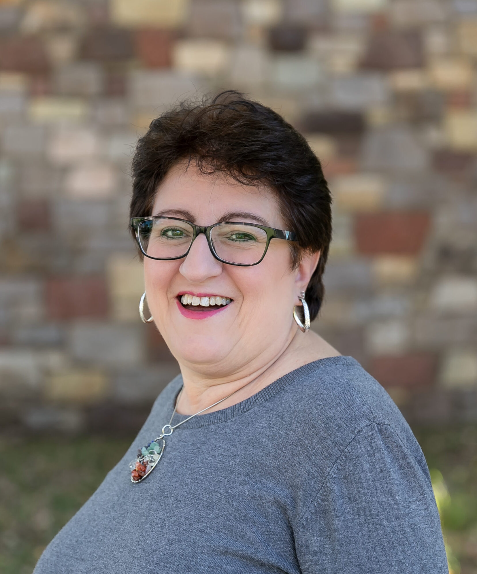 Portrait of Sandra Hyder