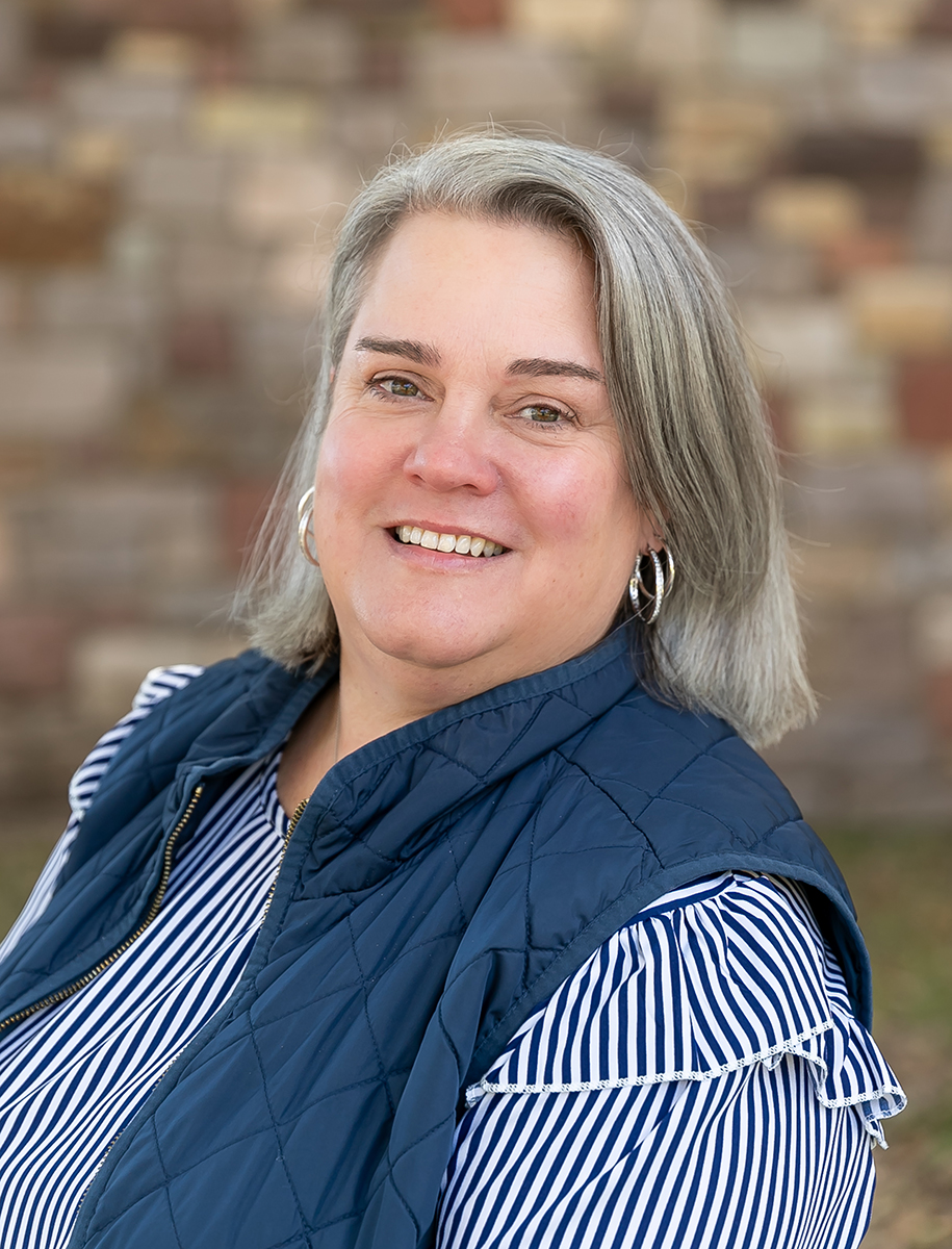 Portrait of Pam Williams