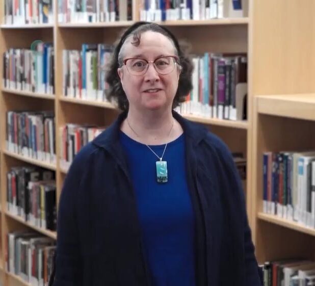 Heather Craven, from the CCM Library, explains library services