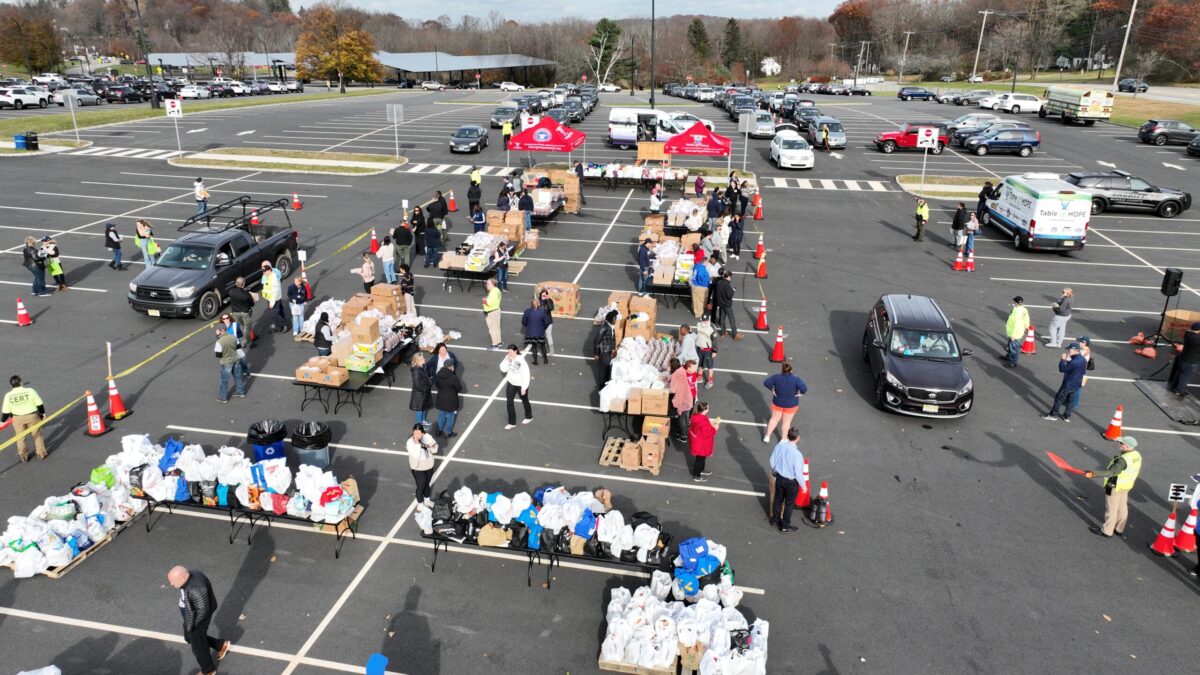 CCM and Table of Hope Partner for Sixth Year to Provide Thanksgiving Meals to Morris County Families 