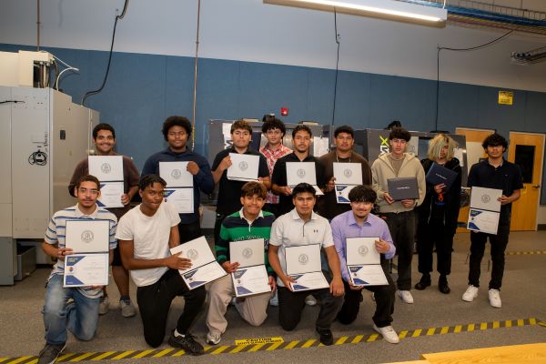 Morristown H.S. Seniors Complete AIMTec Program at CCM