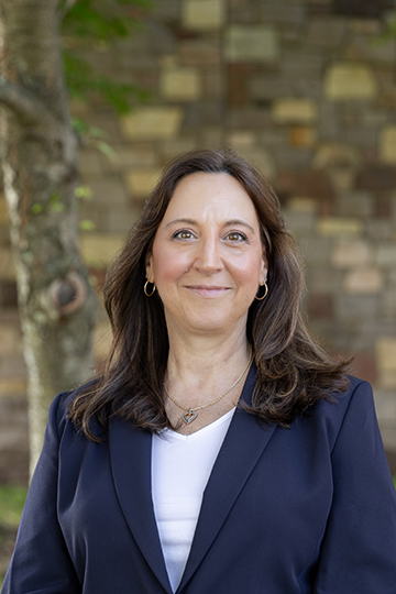 Portrait of Michele MacDonald